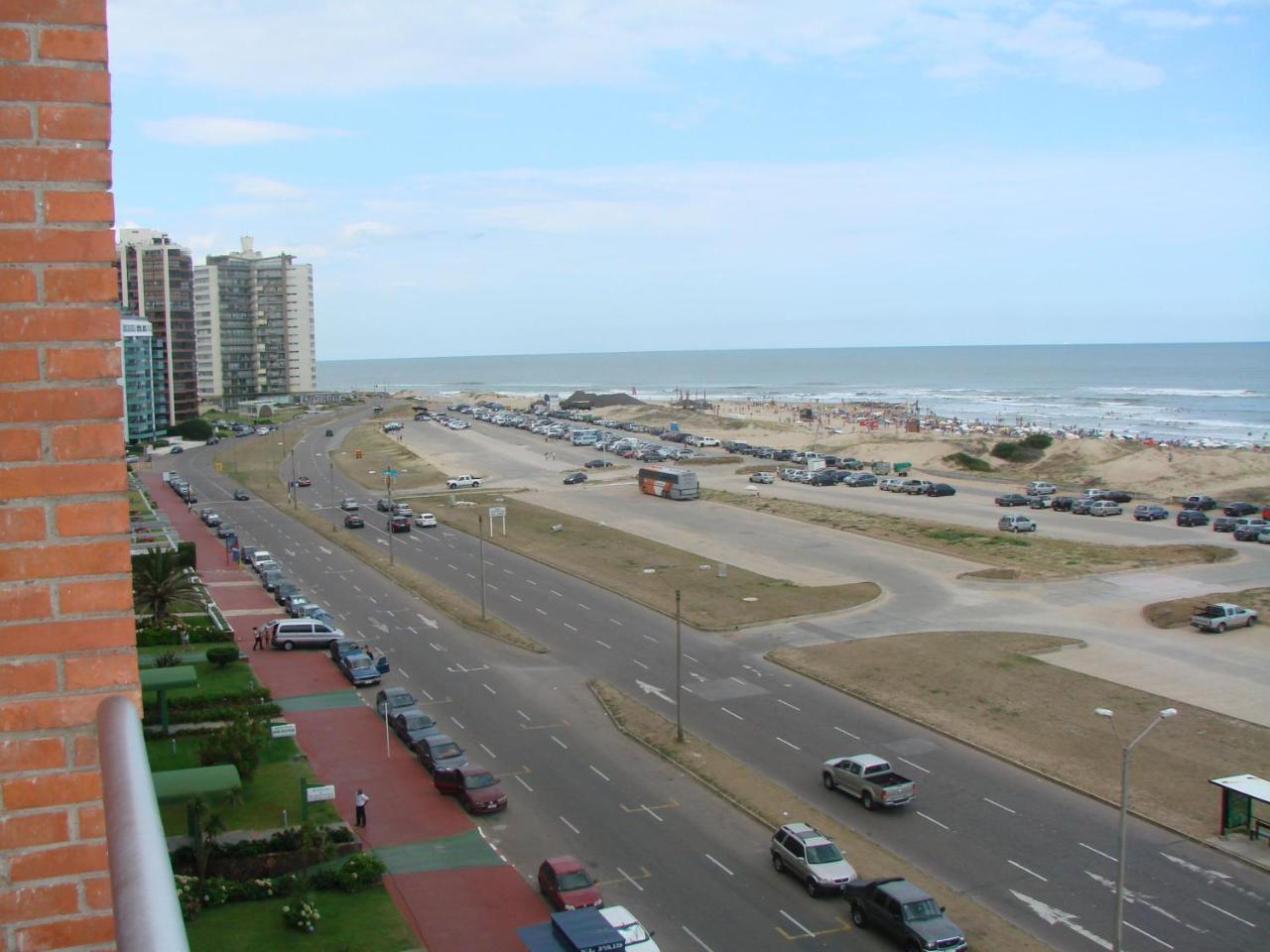 Depto Frente Al Mar - Punta Del Este - Uruguay Ngoại thất bức ảnh