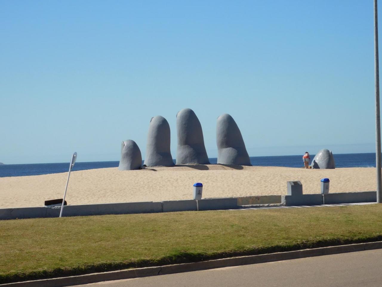 Depto Frente Al Mar - Punta Del Este - Uruguay Ngoại thất bức ảnh